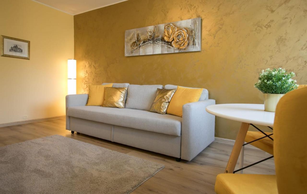 Golden Apartment Baneasa Бухарест Экстерьер фото