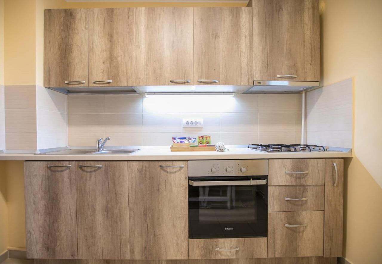 Golden Apartment Baneasa Бухарест Экстерьер фото