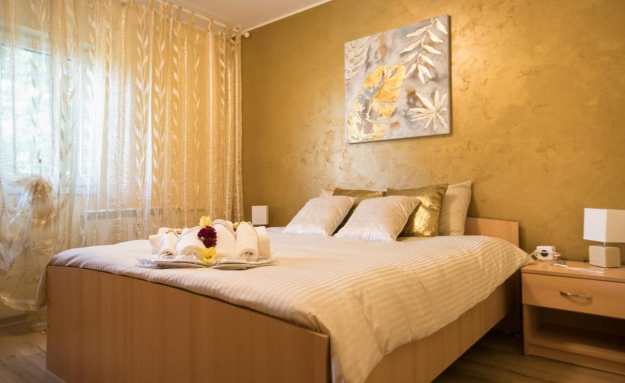 Golden Apartment Baneasa Бухарест Экстерьер фото