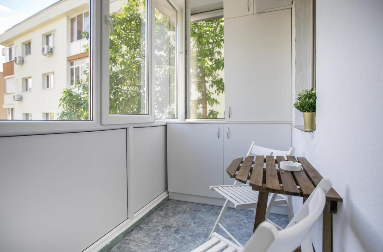 Golden Apartment Baneasa Бухарест Экстерьер фото