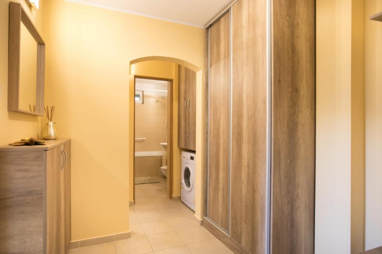 Golden Apartment Baneasa Бухарест Экстерьер фото